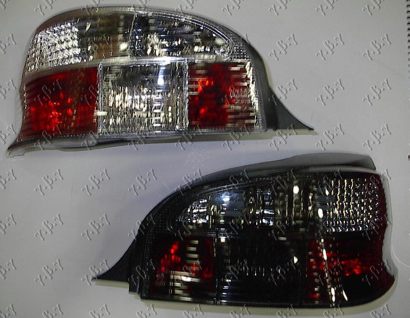 STOP LAMPA CRNA (SET) (TUNING)  SAXO 99-04