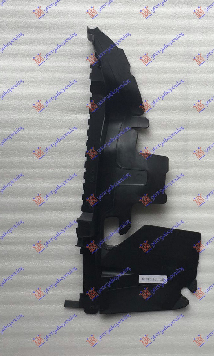 NOSAC HLADNJAKA PLASTICNI VERTIKALNI (2.4/3.2 BENZIN) AUDI A6 2004-2008 (4F2/4F5)