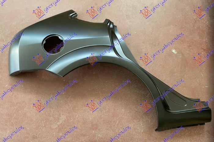 ZADNJI BLATOBRAN 5 VRATA FORD FOCUS 2004-2008 (DAW/DBW)