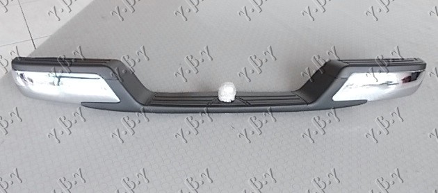 ZADNJI BRANIK HROM (OTVOR ZA KUKU) MITSUBISHI P/U L200 2002-2006 (K7T/K6T/K5T)