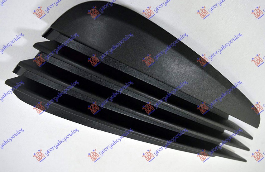 RESETKA PREDNJEG BRANIKA (BEZ MAGLENKE) (GTS) OPEL VECTRA C 2005-2008 (Z02)