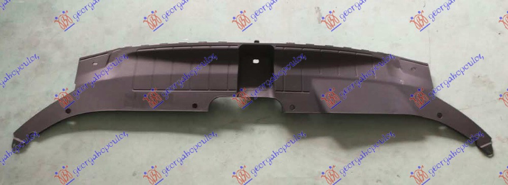 VEZNI LIM GORNJI PLASTICNI AUDI Q5 2008-2012 (8RB)