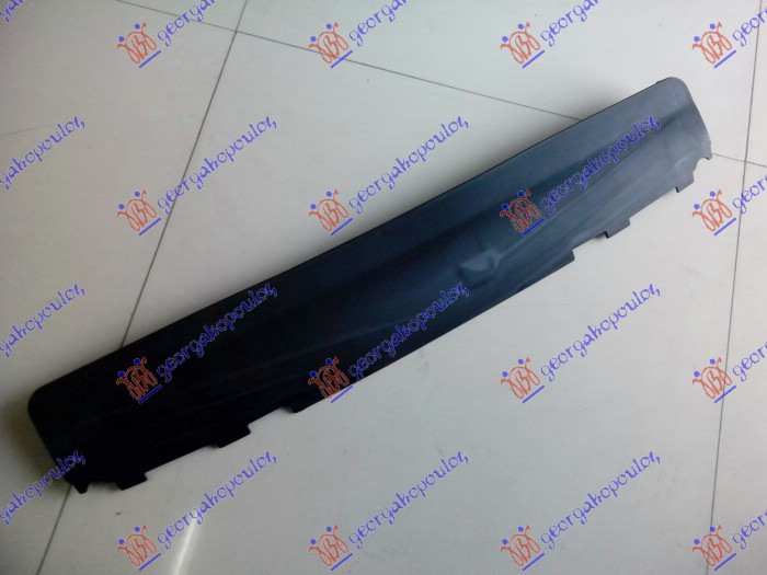 POKLOPAC SINE PREDNJEG BRANIKA PLASTICAN AUDI Q5 2012-2016 (8RB)