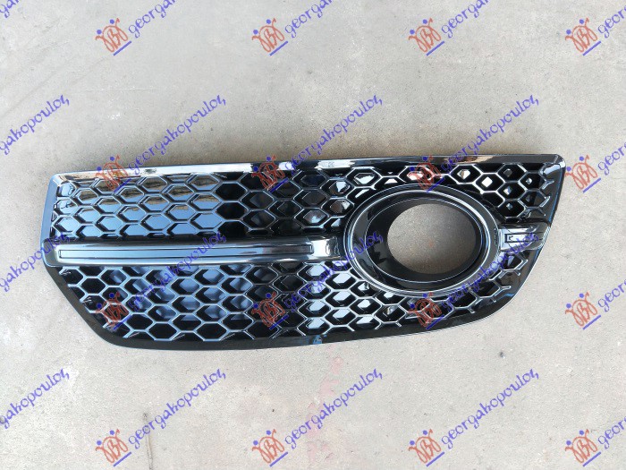 RESETKA PREDNJEG BRANIKA (SA MAGLENKOM) (CRNA LAJSNA) (S-LOOK) AUDI Q5 2008-2012 (8RB)