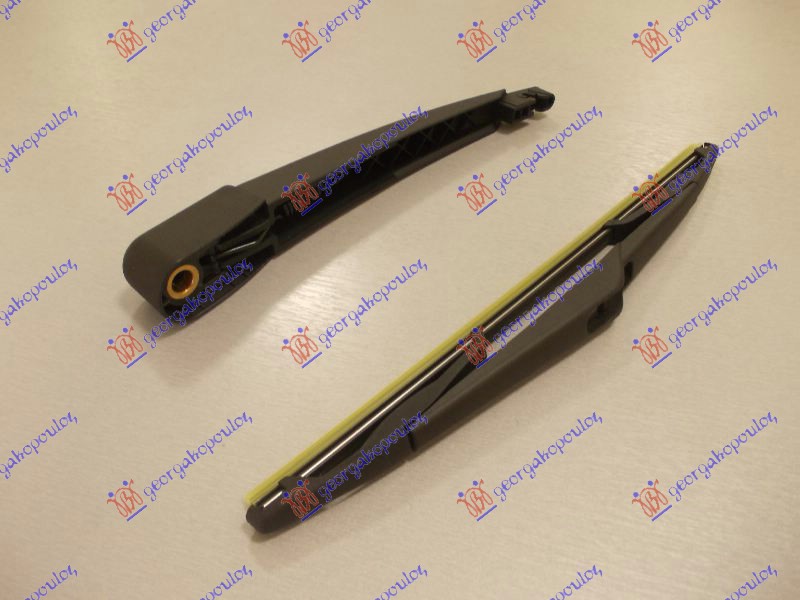 ZADNJI BRISAC KOMPLET KARAVAN 305mm FORD KUGA 2008-2013 (DM2)