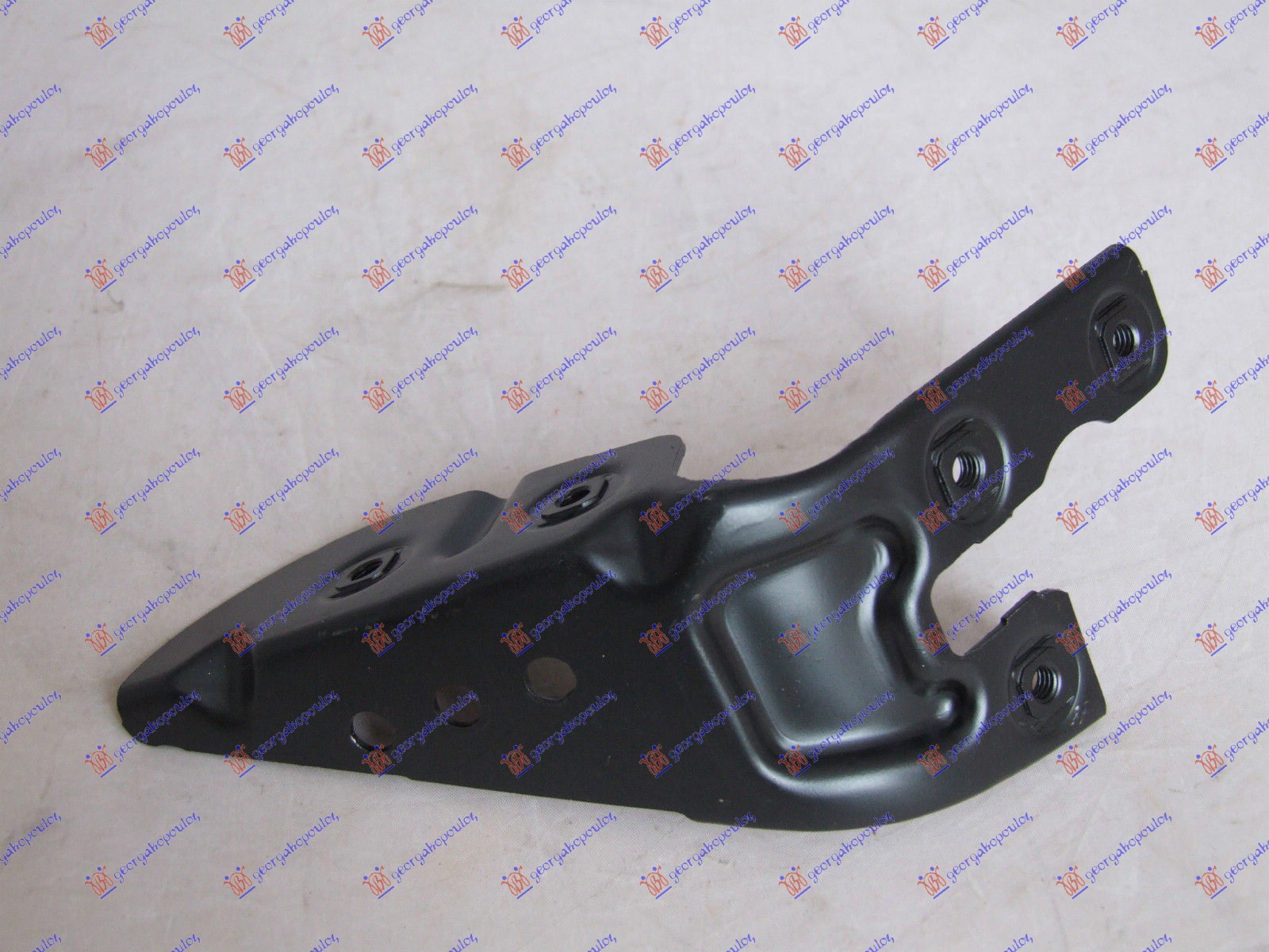NOSAC PREDNJEG BRANIKA MERCEDES CLC COUPE 2001-2008 (W203)