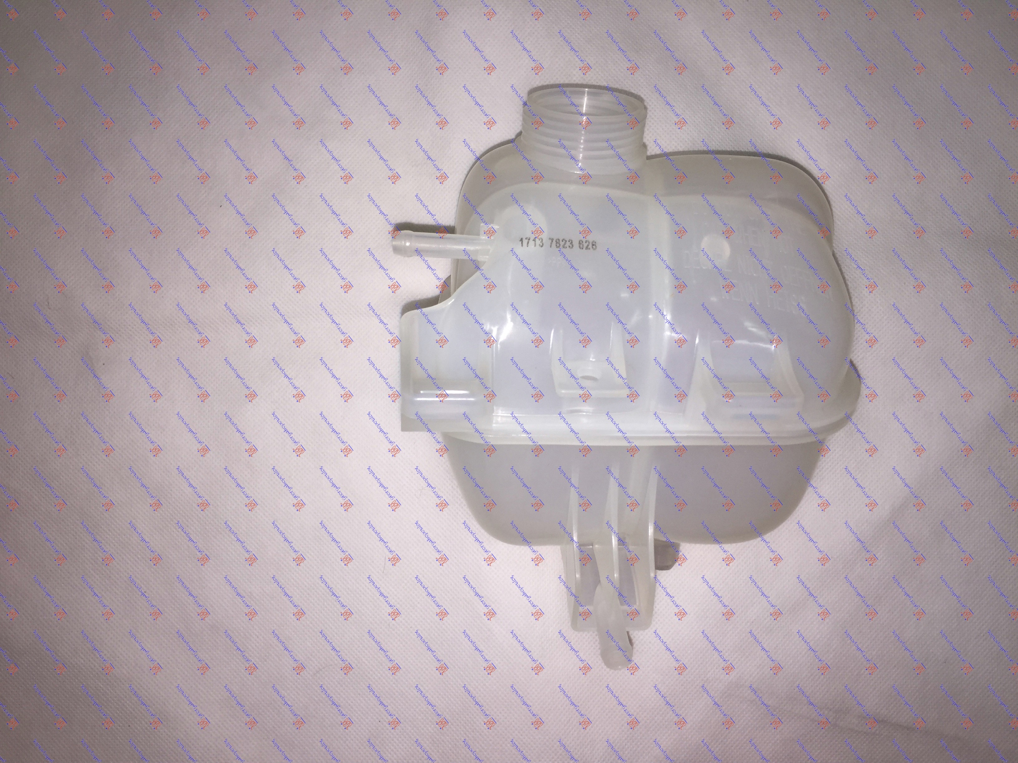 POSUDA ZA ANTIFRIZ (BENZIN/DIZEL) MINI COOPER/ONE 2011-2014 (R56)