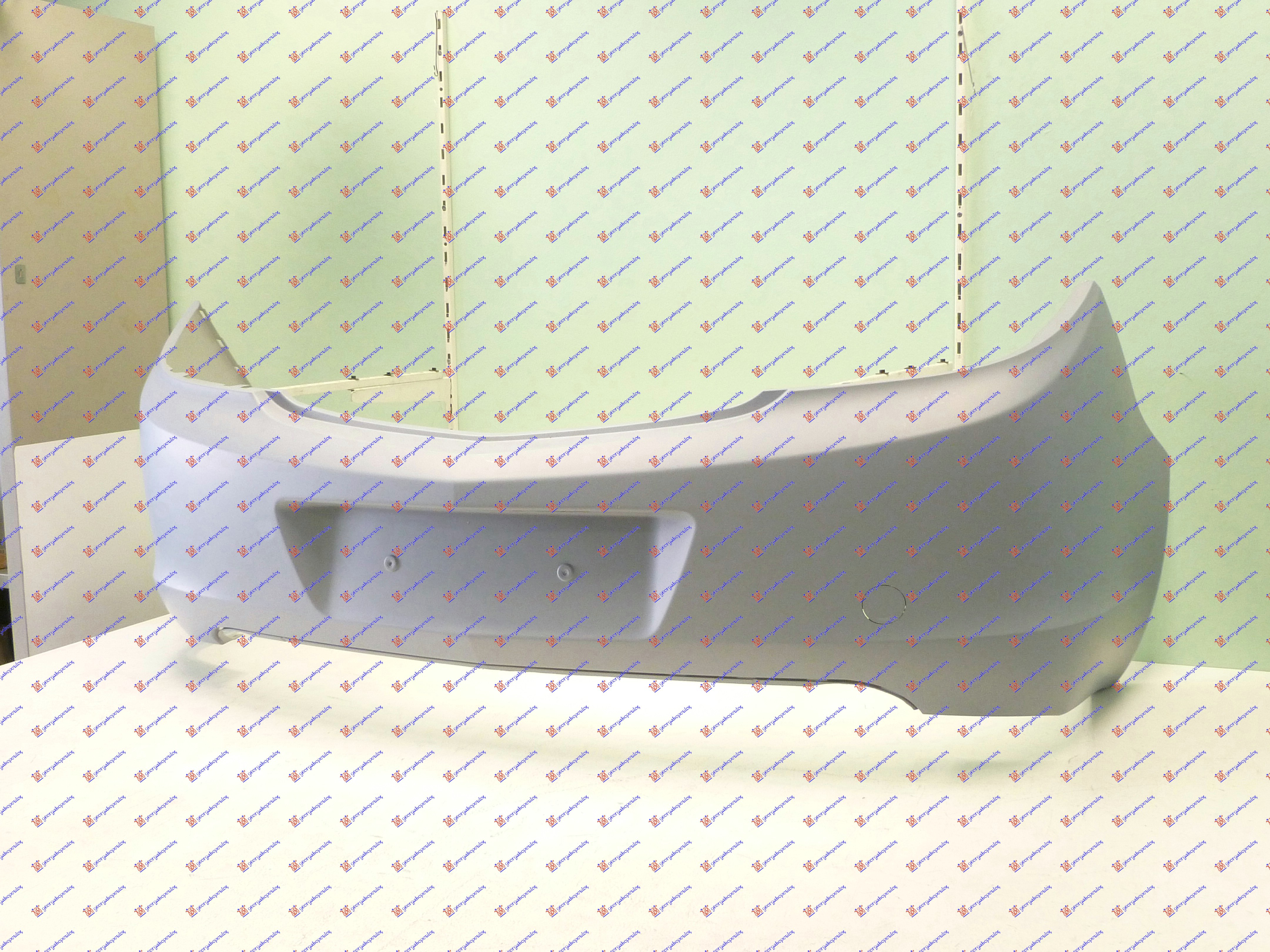 ZADNJI BRANIK 4/5 VRATA (SA/BEZ PDC SENZORA) (A KVALITET) OPEL INSIGNIA 2008-2013 (G09)