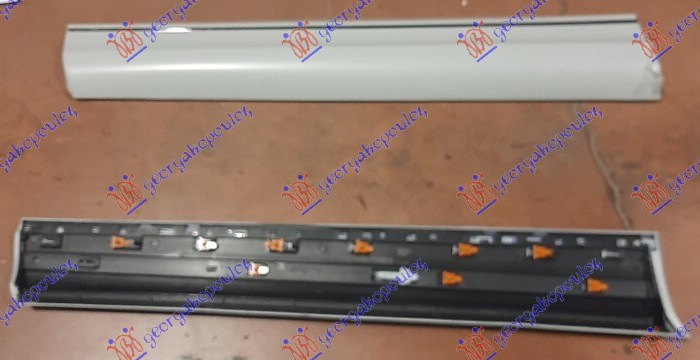 LAJSNA PREDNJIH VRATA (SA HROM LAJSNOM) AUDI Q7 2009-2015 (4LB)