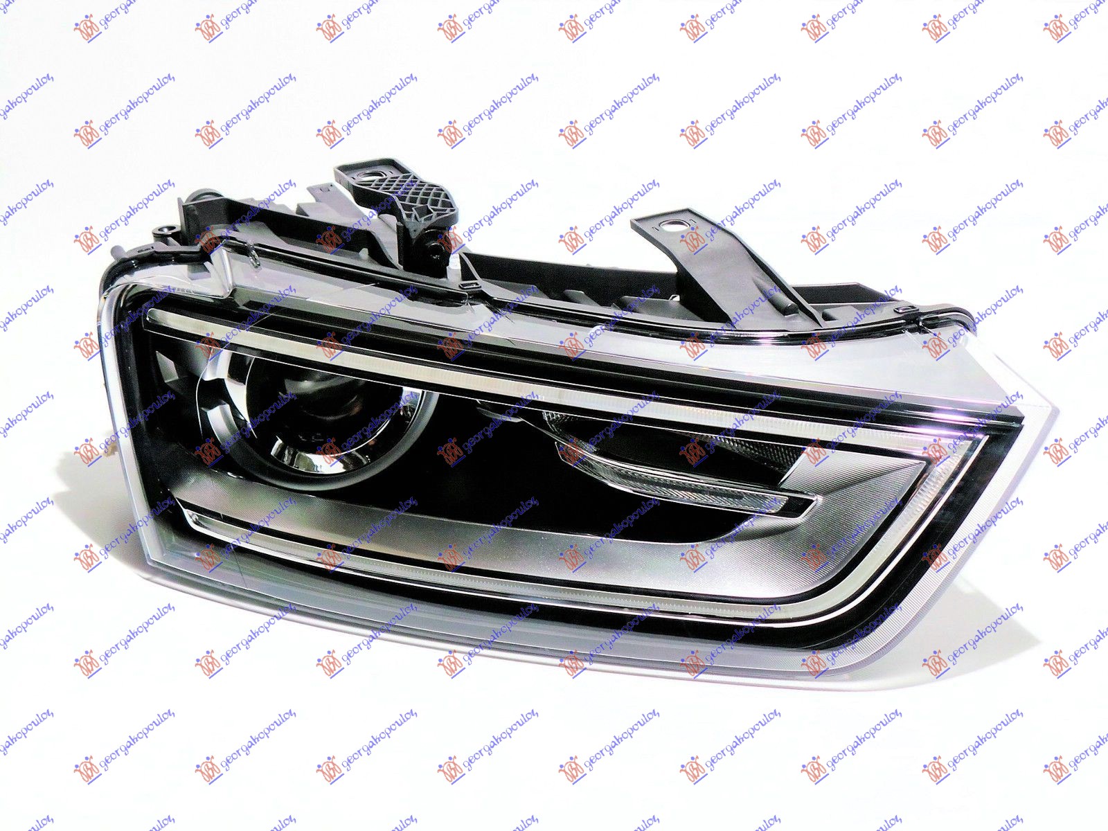 FAR XENON LED DNEVNIM SVETLOM (ZKW TIP) (DEPO) AUDI Q3 2011-2014 (8UB/8UG)
