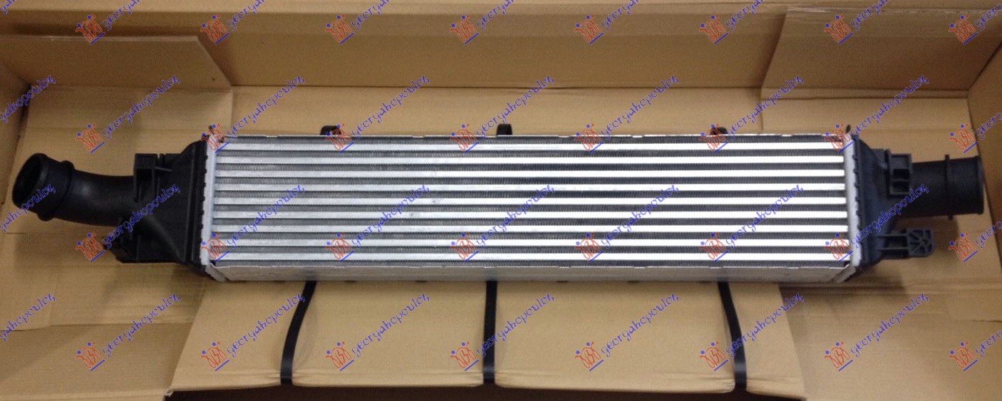 HLADNJAK INTERKULERA 2.0 TFSI - 2.0 TDI (665x145x64) AUDI Q3 2014-2018 (8UB/8UG)
