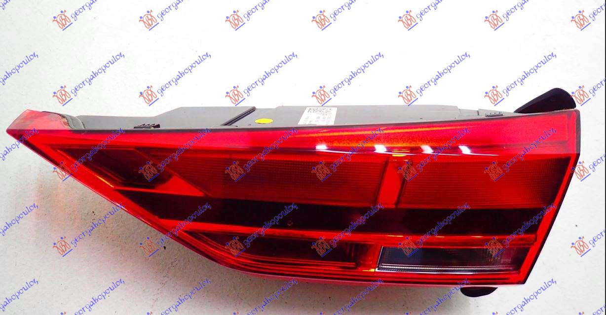 STOP LAMPA UNUTRASNJA (ULO) AUDI Q3 SPORTBACK 2019-2025 (F3N)