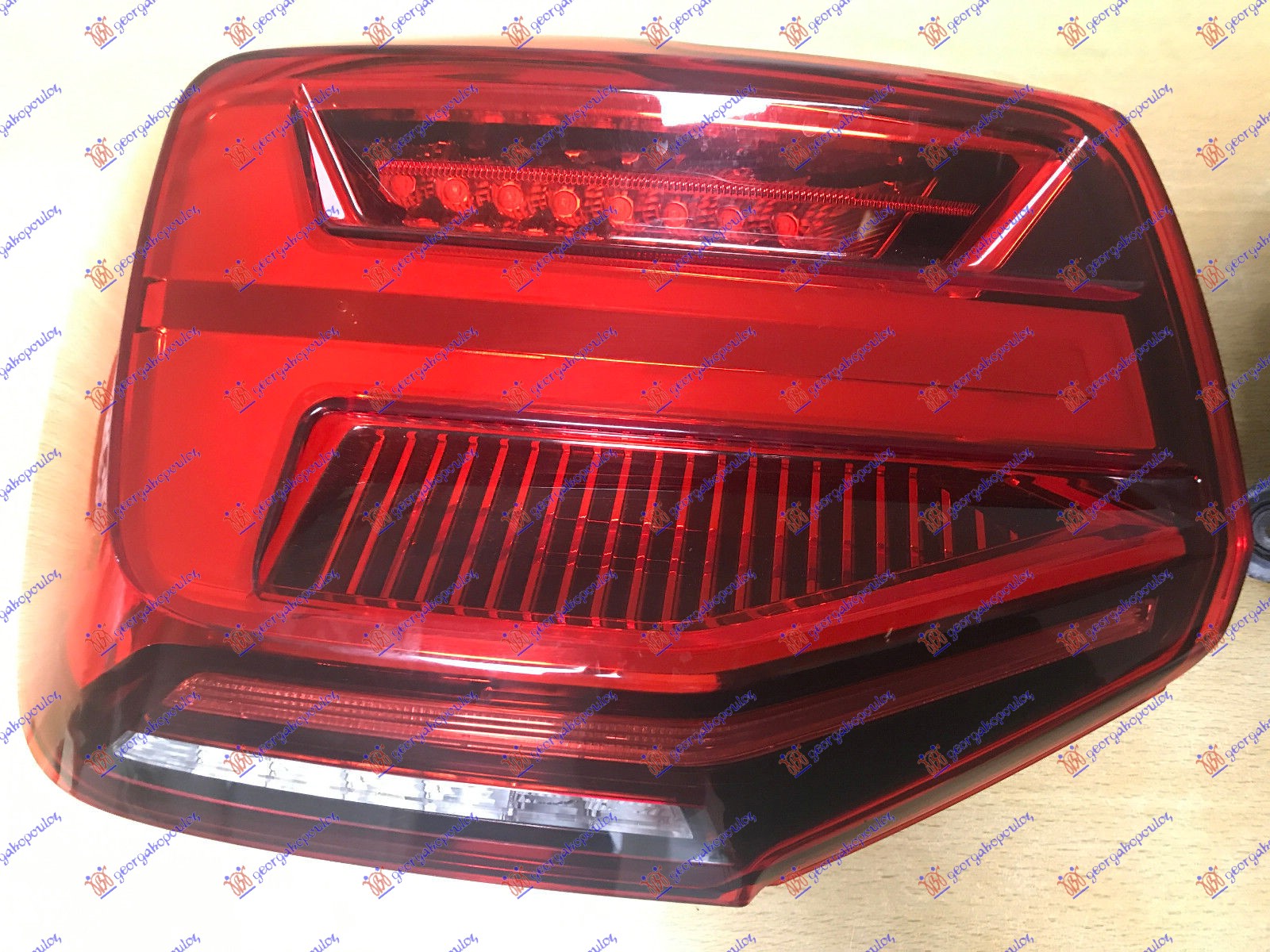 STOP LAMPA LED (VALEO) AUDI Q2 2016-2020 (GAB/GAG)