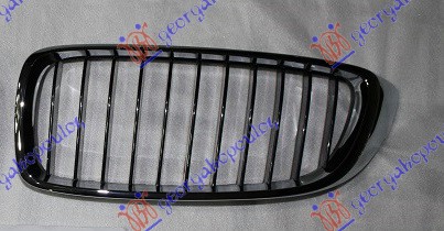 PVC MASKA HROM/CRNA (STANDARD) BMW SERIES 4 COUPE/CAB. 2014-2020 (F32/F36/F33)