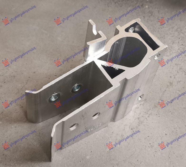 NOSAC SINE PREDNJEG BRANIKA DONJI SPOLJASNJI ALUMINIJUM BMW SERIES 4 GRAN COUPE 2020- (G26)