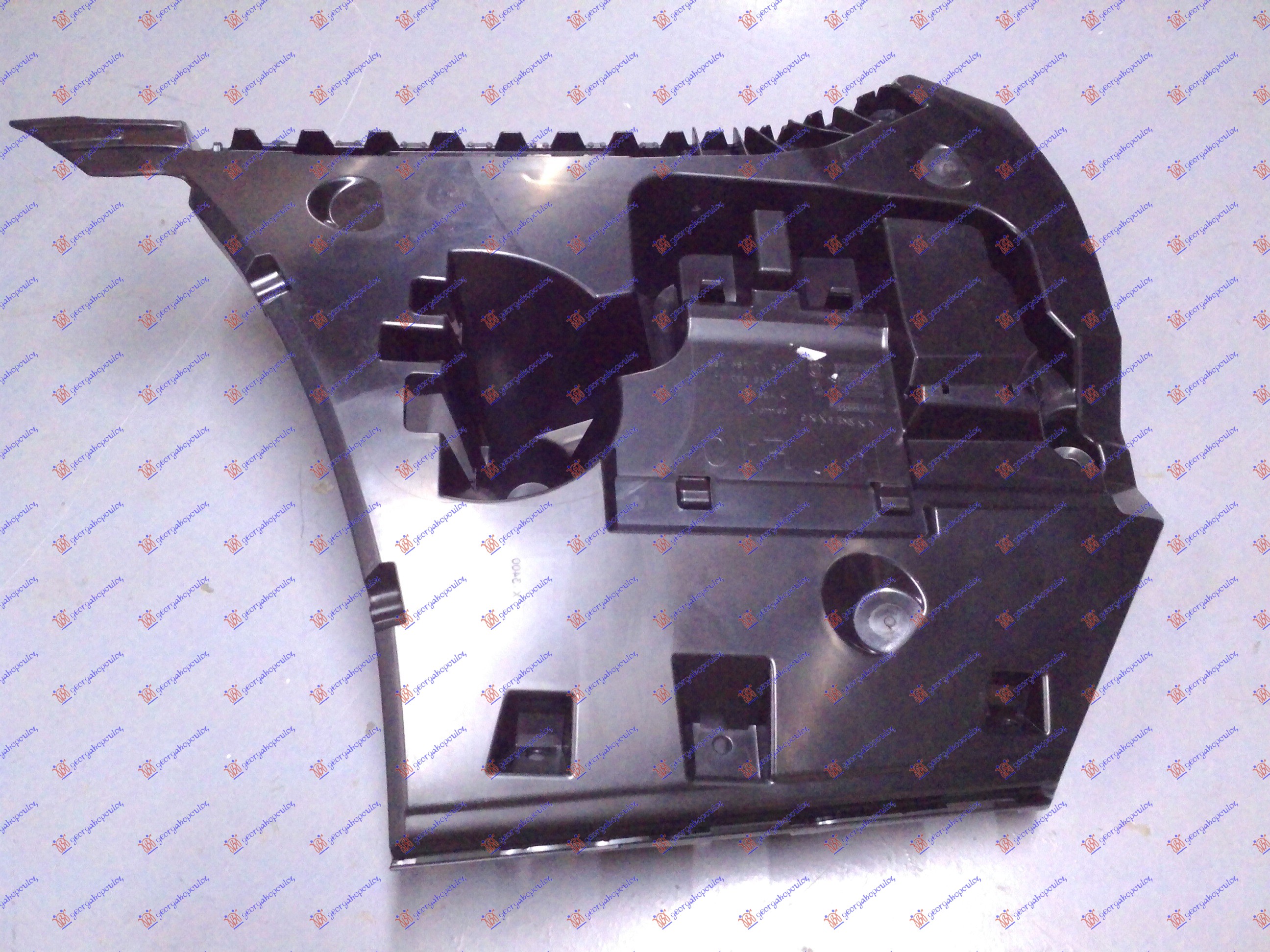 NOSAC ZADNJEG BRANIKA BOCNI PLASTICNI (F10 & M5) BMW SERIES 5 2010-2013 (F10/F11)