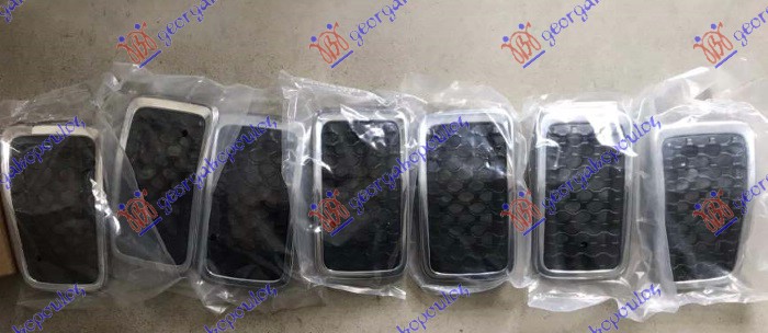 PVC MASKA KOMPLET CRNA (HROM OKVIR) (SET 7 KOM) JEEP CHEROKEE 2019- (KL)