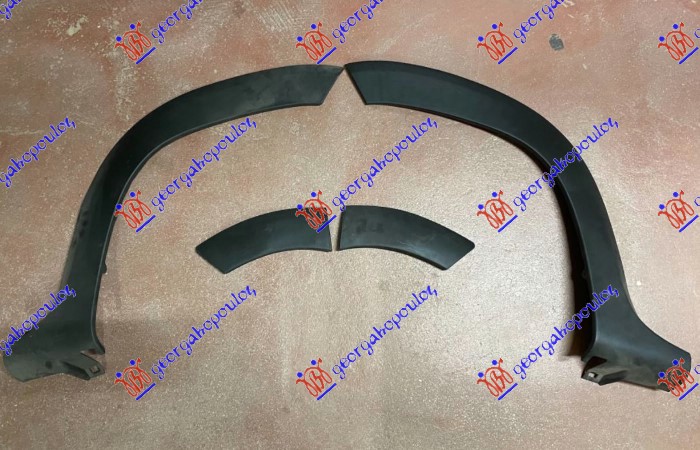 RUB PLASTICNI ZADNJEG BLATOBRANA I BRANIKA (SET 4 KOM) DACIA DUSTER I 2010-2017 (HS)