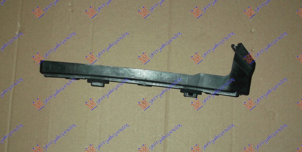 NOSAC ZADNJEG BRANIKA SPOLJASNJI BOCNI PLASTICNI (H/B) FIAT TIPO 2016-2021 (356/357)
