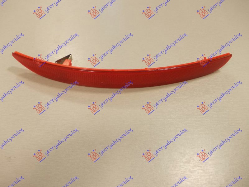 KATADIOPTER U ZADNJEM BRANIKU FIAT LINEA 2013-2015 (323)