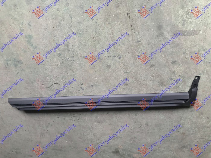 SAJTNA PLASTICNA FORD KUGA 2020-2024 (DFK)