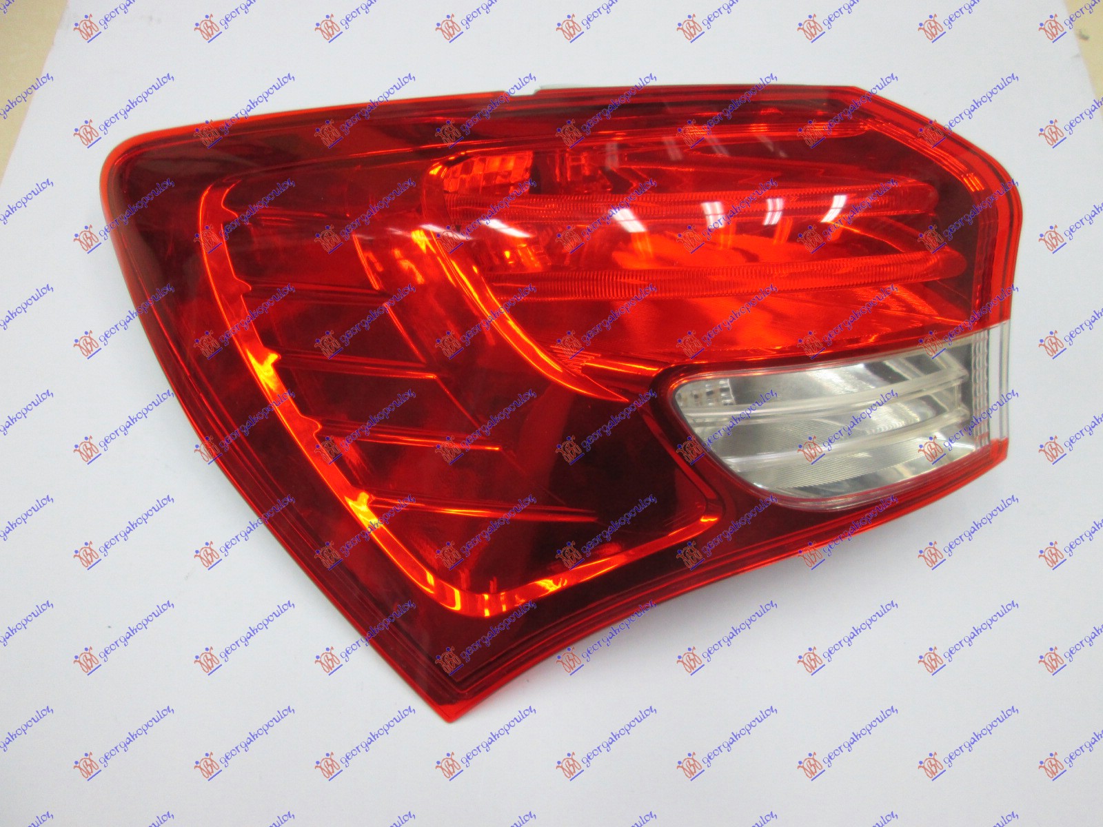 STOP LAMPA SPOLJASNJA (DEPO) HYUNDAI iX20 2011- (JC)