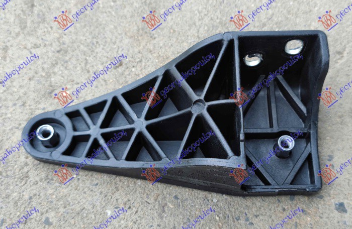 NOSAC VEZNOG LIMA GORNJI PLASTICNI MERCEDES VITO 2015- (W447)
