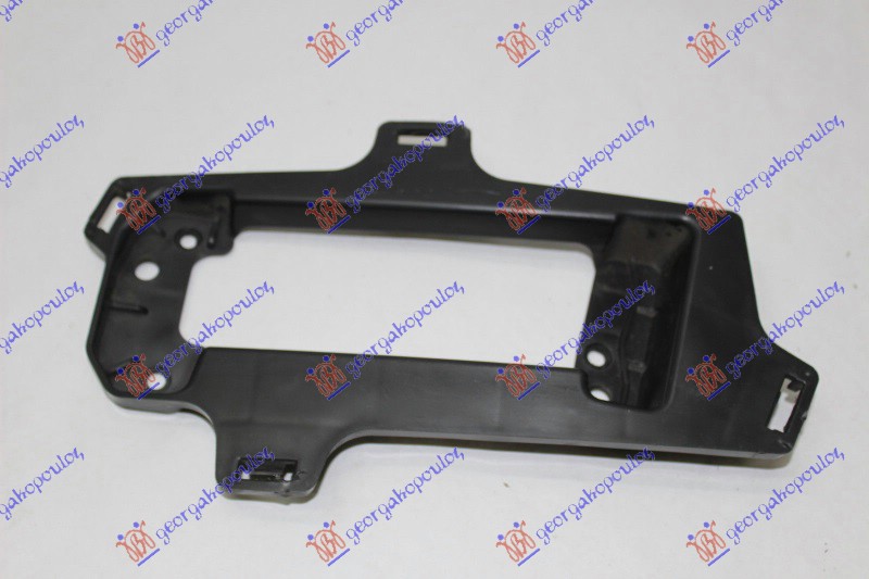 RESETKA PREDNJEG BRANIKA UNUTRASNJA (SA LED DNEVNIM SVETLOM) (BASE/SPORT/OFF ROAD) MERCEDES GLK 2008-2012 (X204)