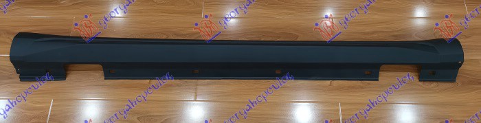 SAJTNA PLASTICNA (AMG) MERCEDES GLA 2014-2017 (X156)