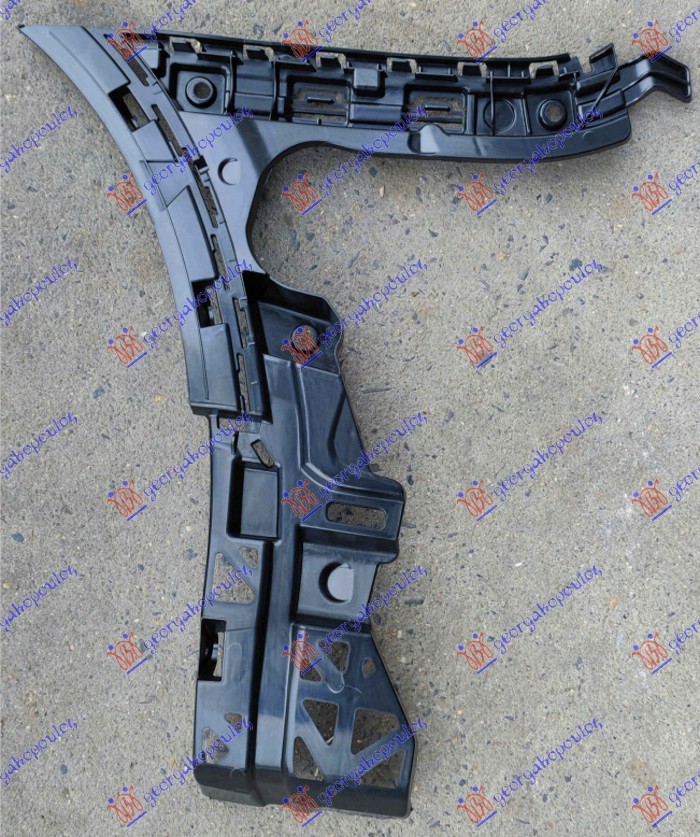 NOSAC ZADNJEG BRANIKA SPOLJASNJI BOCNI PLASTICNI MERCEDES GLC 2015-2020 (X253/C253)