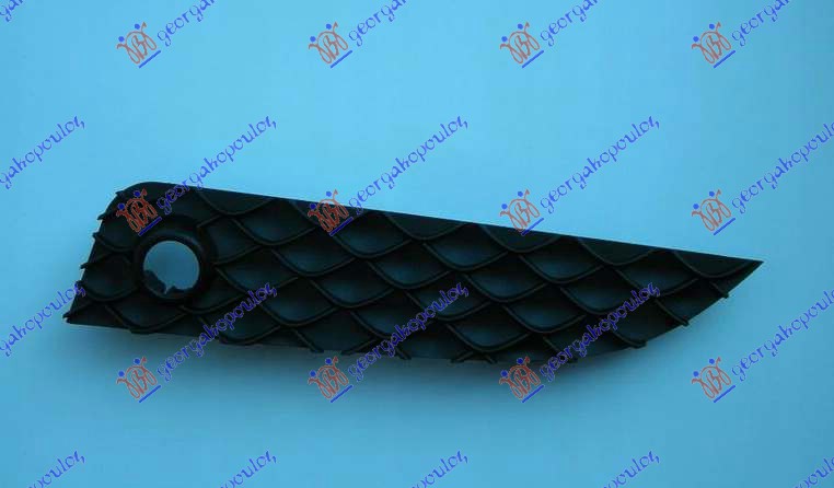POKLOPAC RESETKE PREDNJEG BRANIKA (PDS SENZOR) MERCEDES GLC 2015-2020 (X253/C253)