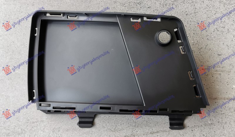 RESETKA PREDNJEG BRANIKA (OTVOR ZA SENZOR) (AMG) MERCEDES GL 2012-2015 (X166)