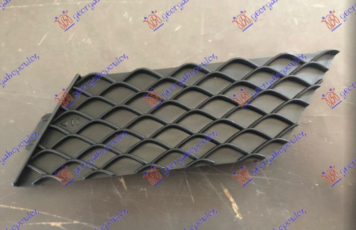 POKLOPAC KUKE PREDNJEG BRANIKA (AMG) MERCEDES GL 2012-2015 (X166)