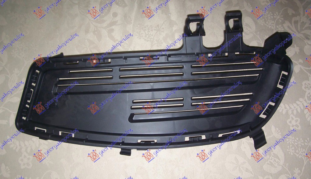 RESETKA PREDNJEG BRANIKA UNUTRASNJA (AMG LINE) MERCEDES A CLASS 2012-2015 (W176)