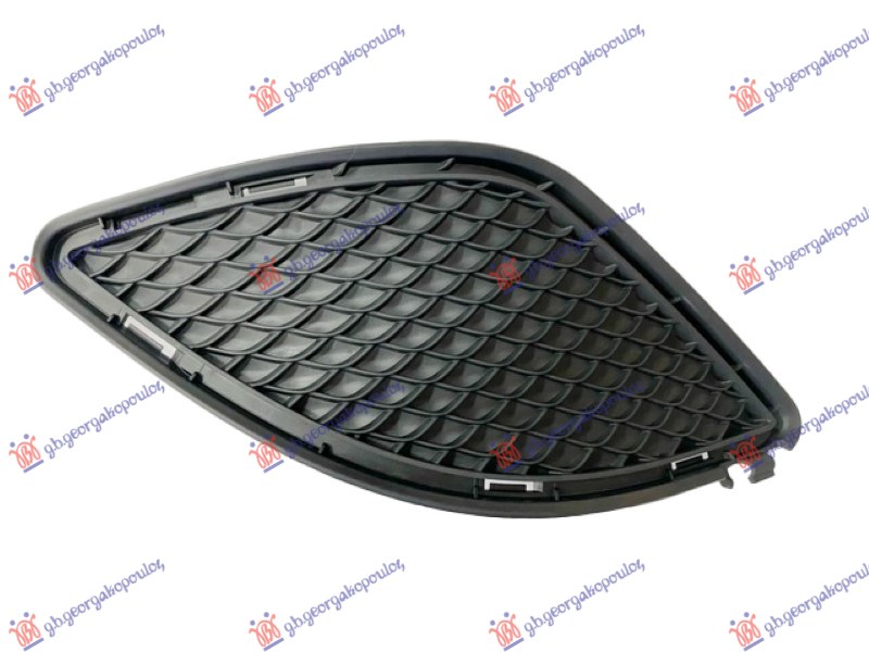 RESETKA PREDNJEG BRANIKA (BEZ DNEVNOG SVETLA) MERCEDES CLA 2013-2016 (117)