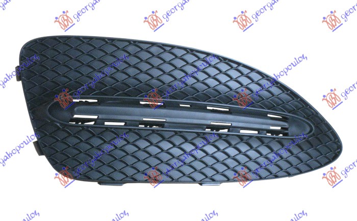 RESETKA PREDNJEG BRANIKA (STYLE URBAN) MERCEDES B CLASS 2014-2019 (W246)