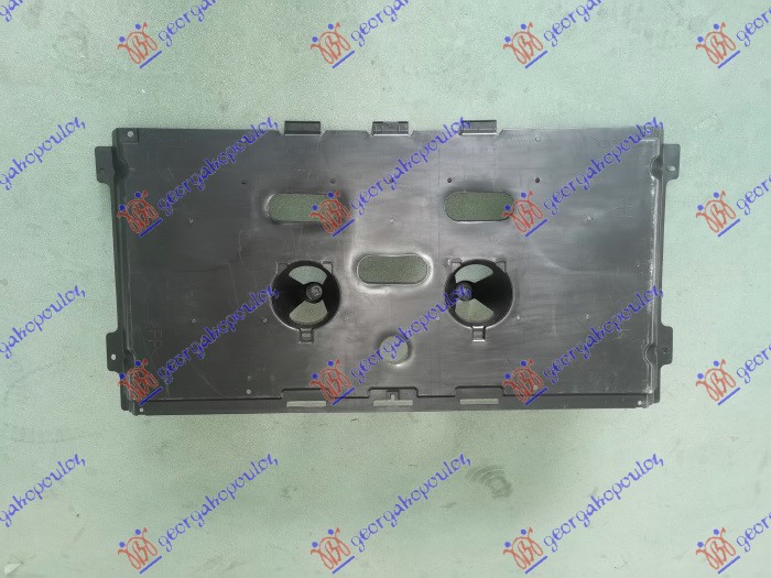 ZASTITA MOTORA SREDNJA PLASTICNA SMART FORFOUR 2015- (453)