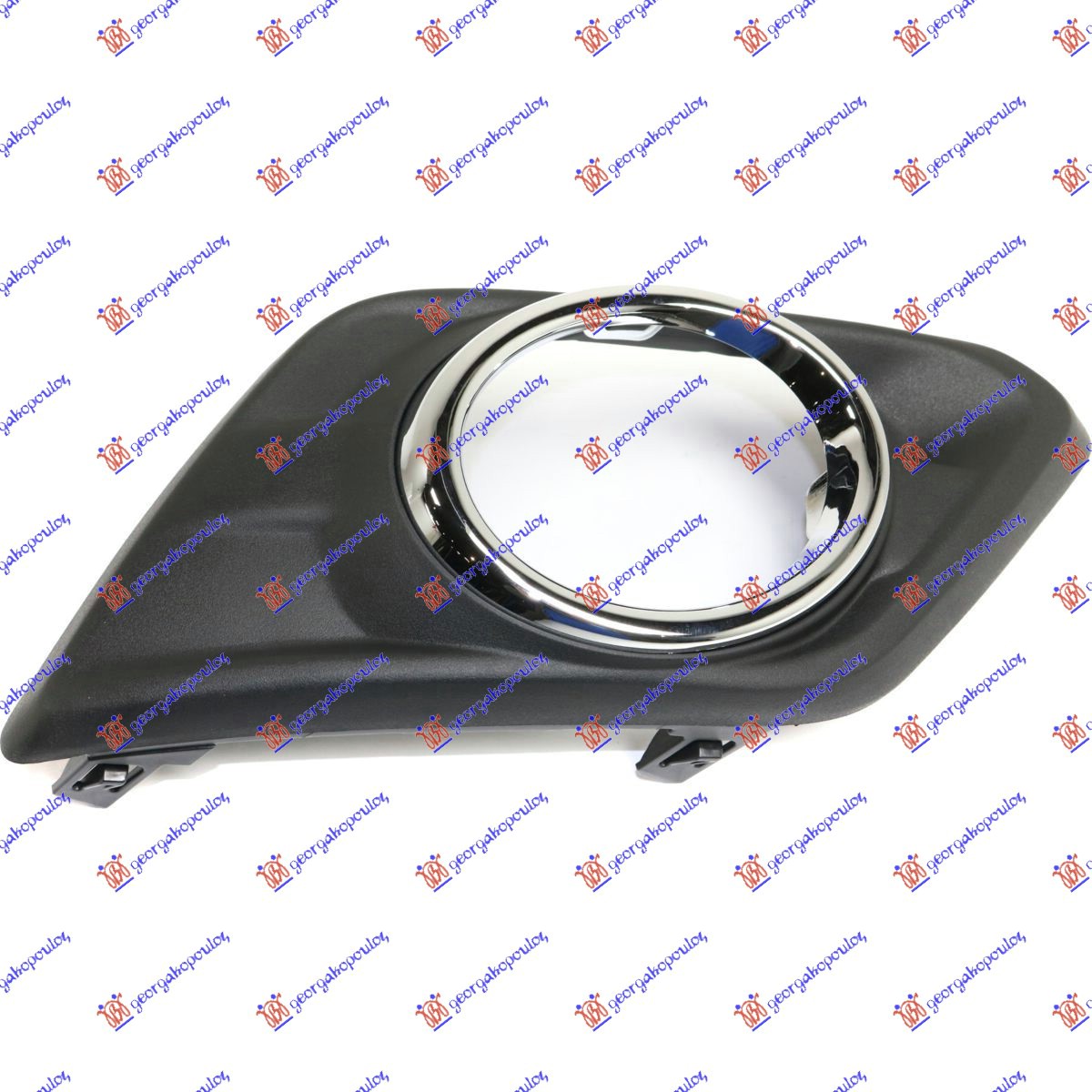RESETKA PREDNJEG BRANIKA (SA MAGLENKOM) NISSAN X-TRAIL 2014-2017 (T32/T32R/T32RR)