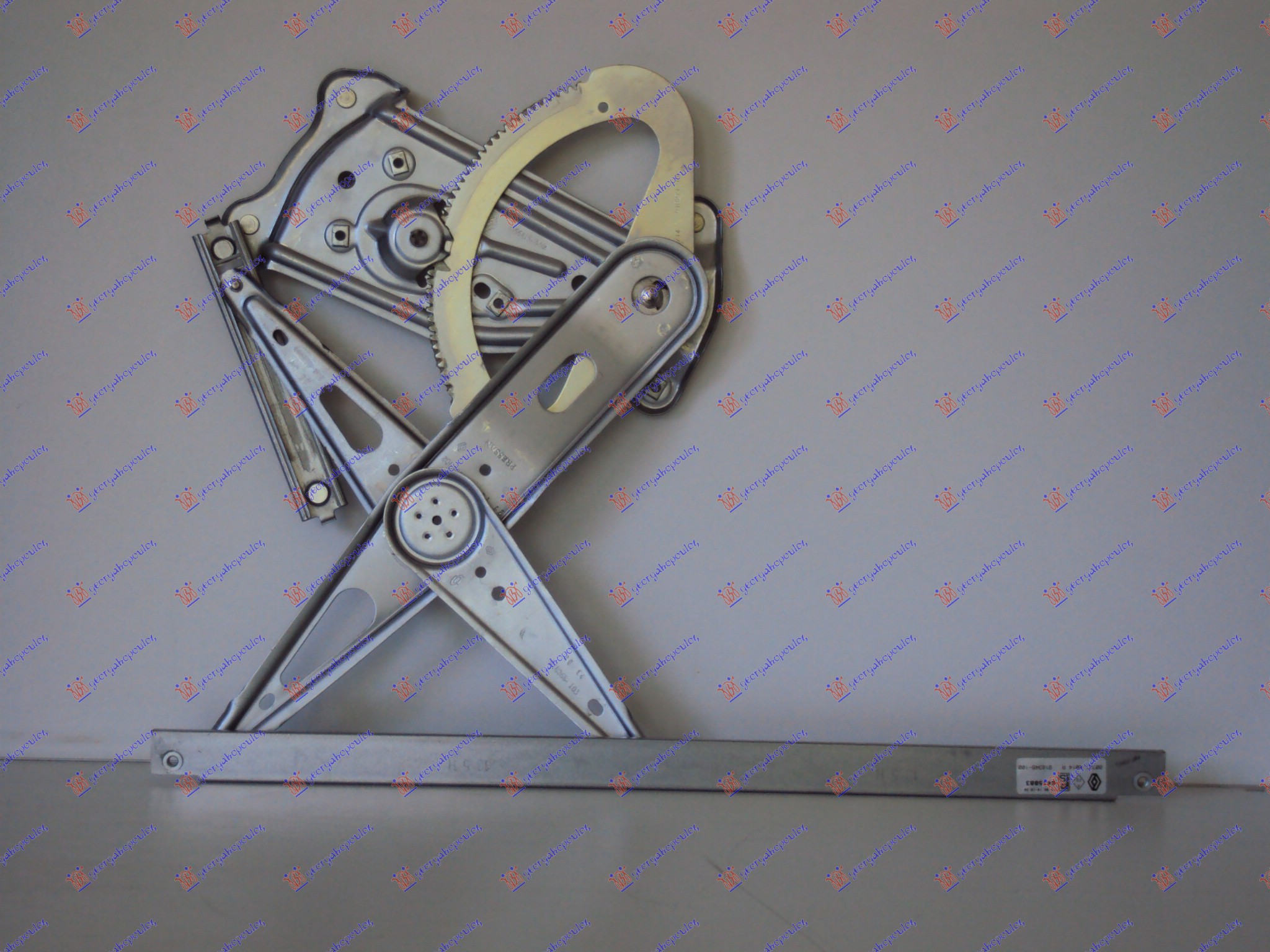 PODIZAC PREDNJEG PROZORA ELEKTRICNI (BEZ MOTORA) (ORIGINALNI) RENAULT FLUENCE 2010-2013 (L3)