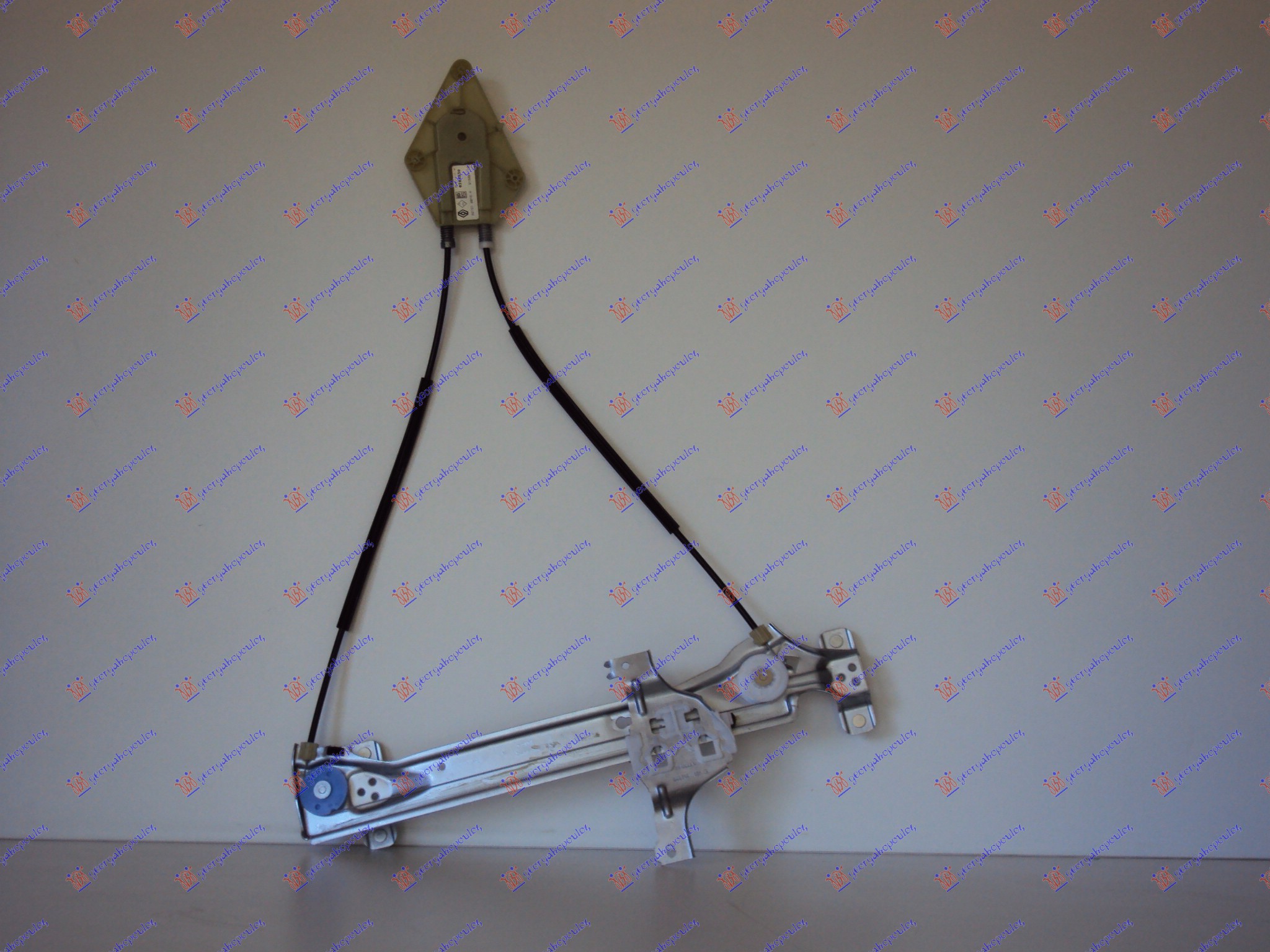 PODIZAC ZADNJEG PROZORA ELEKTRICNI (BEZ MOTORA) (ORIGINALNI) RENAULT FLUENCE 2010-2013 (L3)