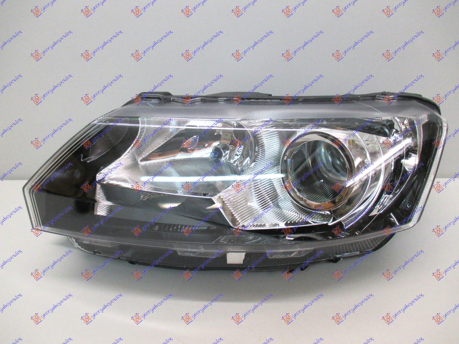 FAR XENON (VALEO) SKODA RAPID 2012-2019 (NH3/NK3/NK6/NH1)