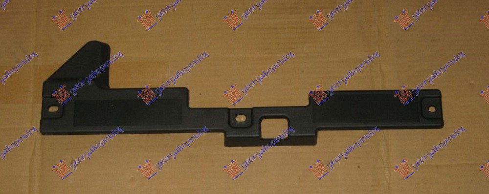 POKLOPAC VEZNOG LIMA GORNJI PLASTICNI SUZUKI SWIFT H/B 2017-2024 (AZ)