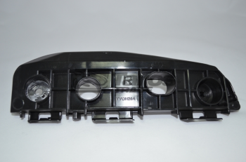 NOSAC PREDNJEG BRANIKA BOCNI PLASTICNI TOYOTA VERSO 2009-2013 (R2)