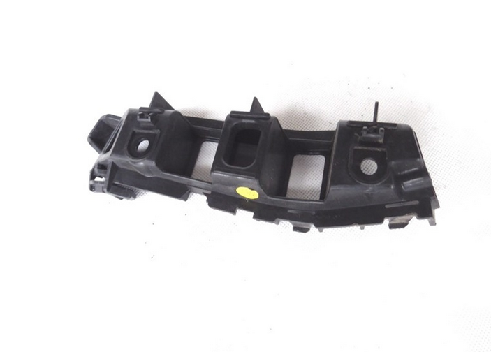 NOSAC PREDNJEG BRANIKA BOCNI PLASTICNI VW TOUAREG 2014-2018 (7P5/7P6)