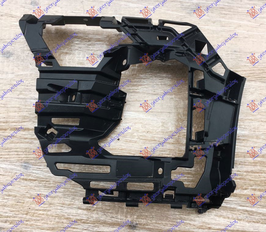 NOSAC PREDNJEG BRANIKA BOCNI PLASTICNI (GTI/GTD) VW GOLF 7 2016-2019 (BQ)